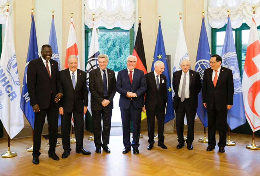 German Foreign Minister Frank-Walter Steinmeier meets with heads of international agencies dealing with migration. Photo: AuswaertigesAmt/Photothek/ThomasTrutschel. 