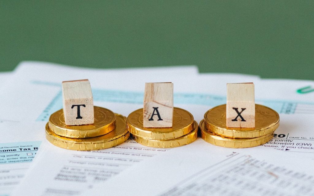 5 tax return tricks to get more money back