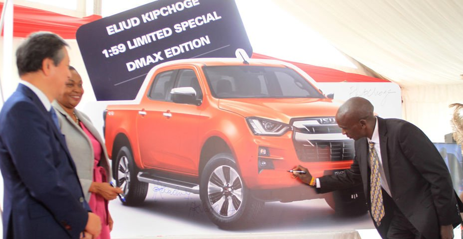 Eliud Kipchoge Isuzu D-Max